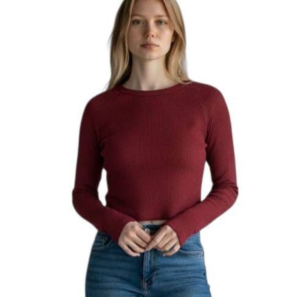 H&M BURGUNDY CROP PEARL SLEEVE TOP SZ.M GUC.  GORGEOUS CROP TOP.